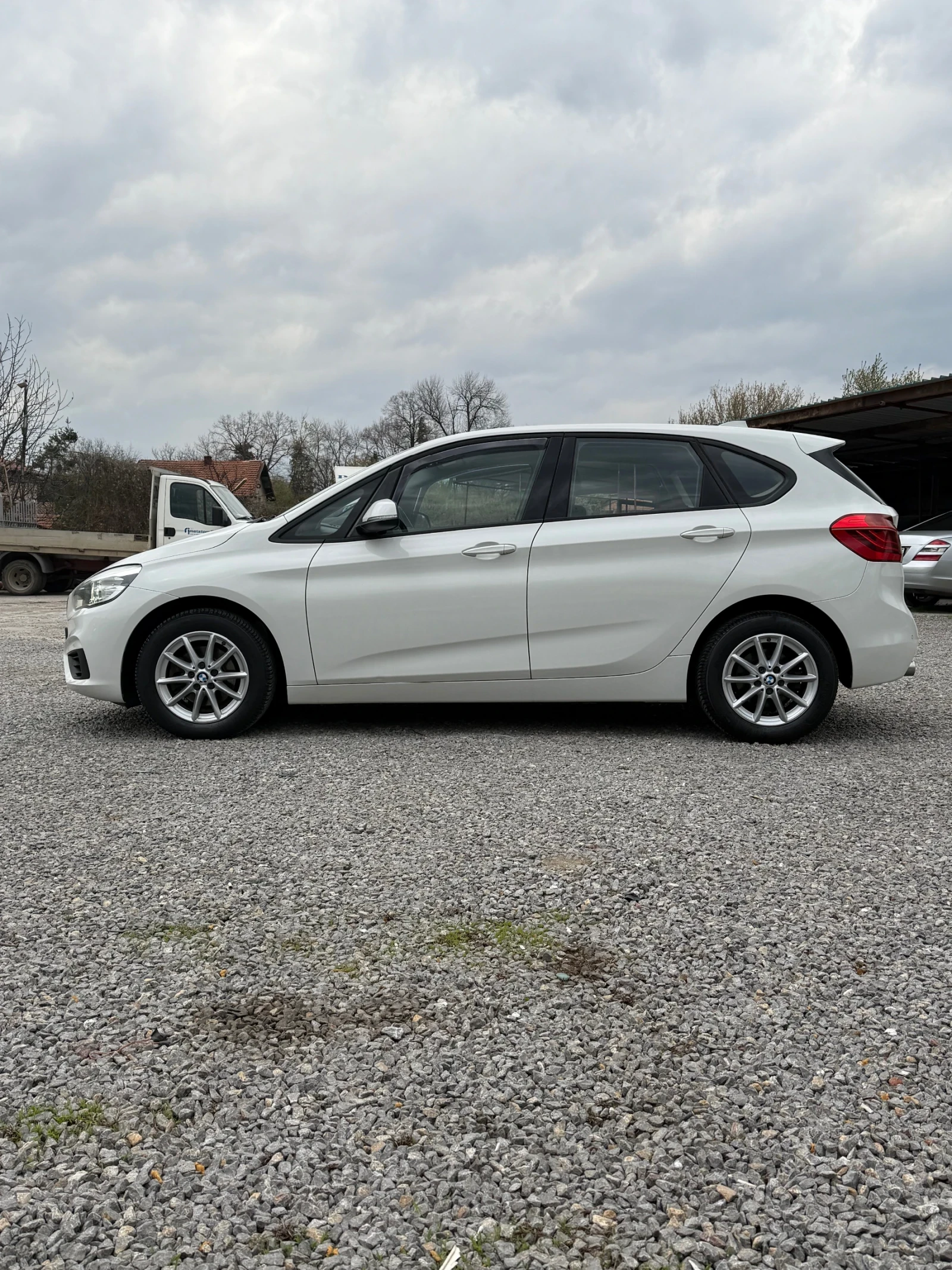 BMW 2 Active Tourer  - изображение 5