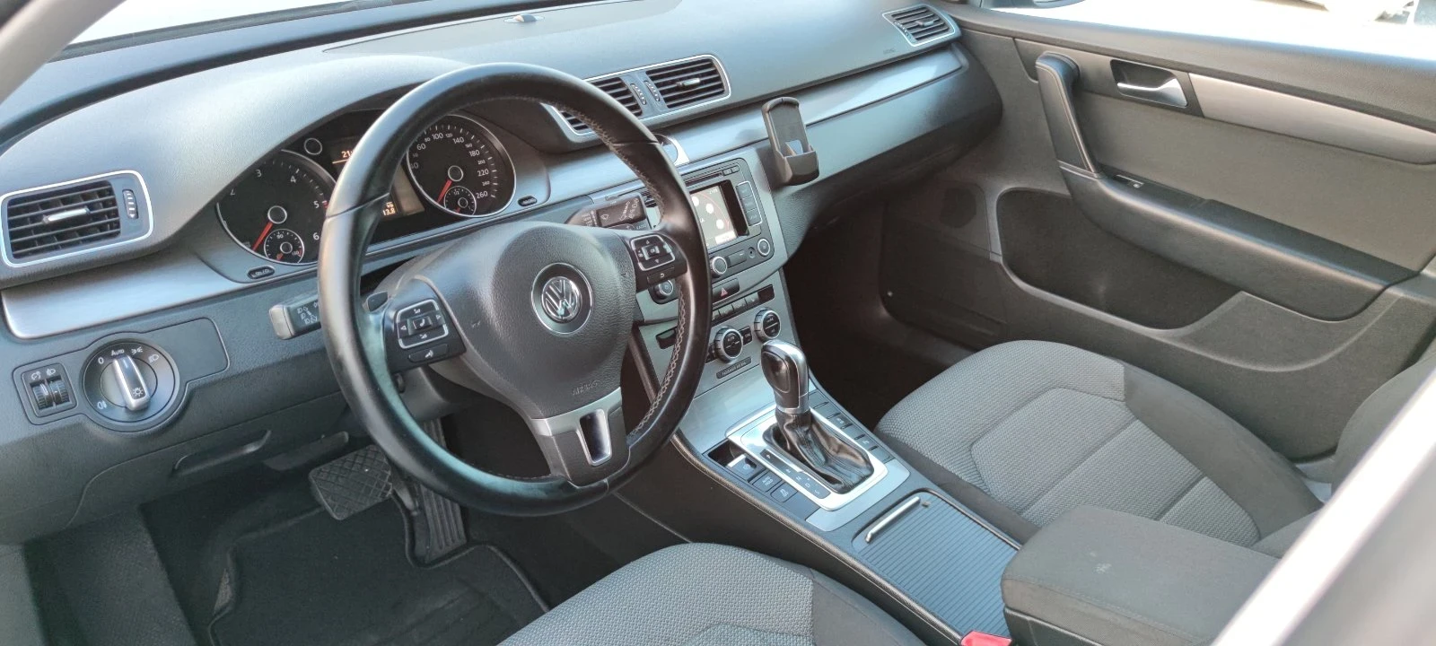 VW Passat 2.0TDI* 177к.с* NAVI*  - изображение 10