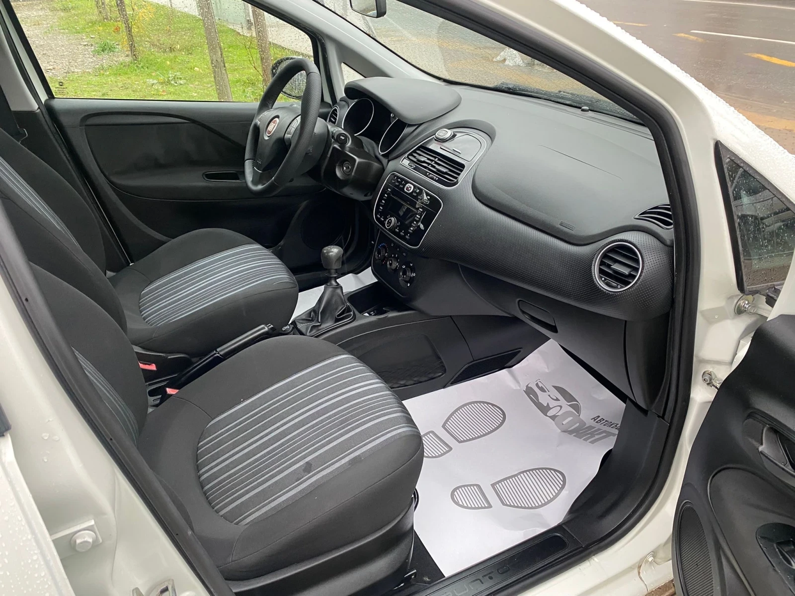 Fiat Punto 1.2i/EURO.5A - изображение 10