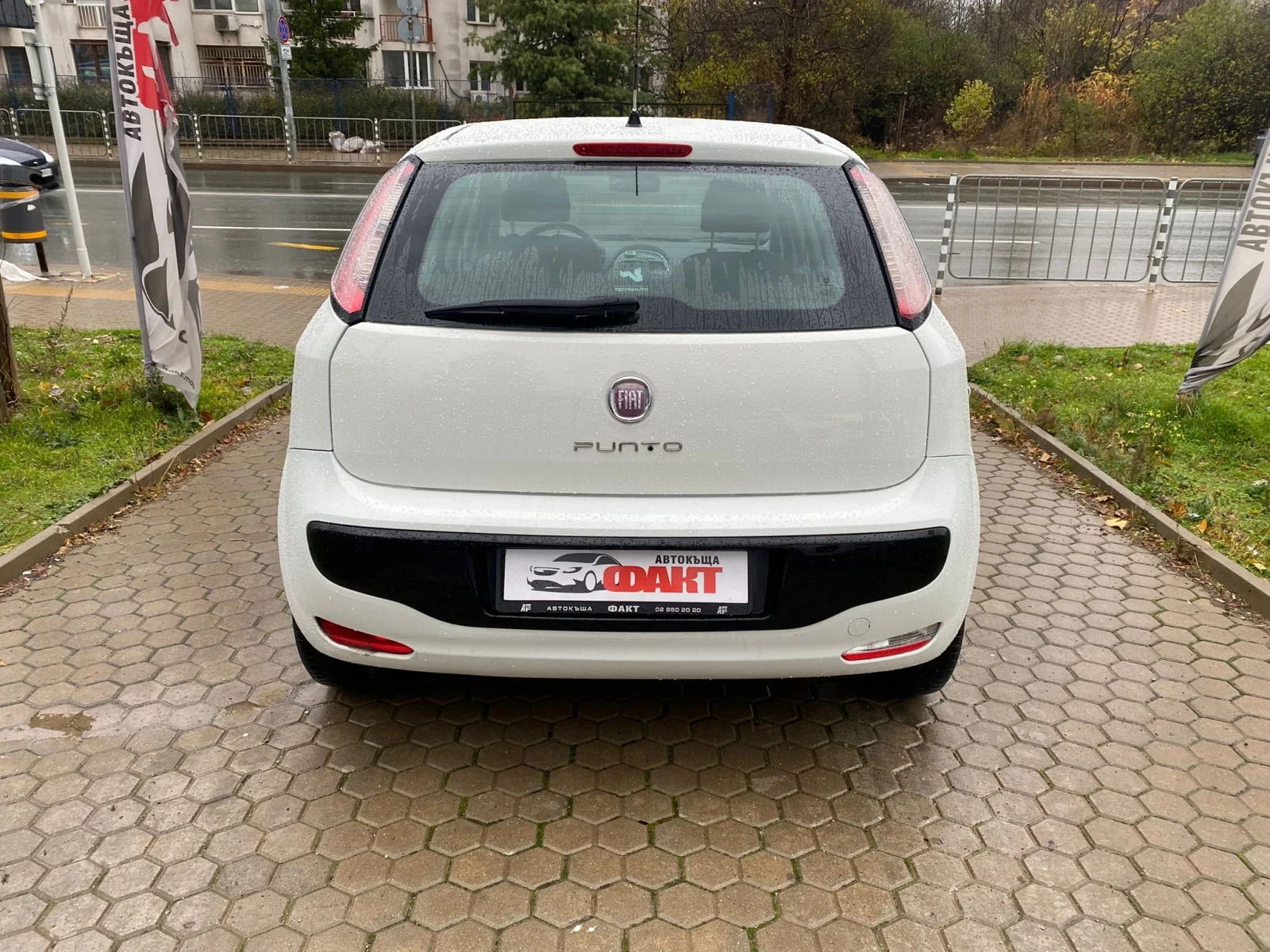 Fiat Punto 1.2i/EURO.5A - изображение 5