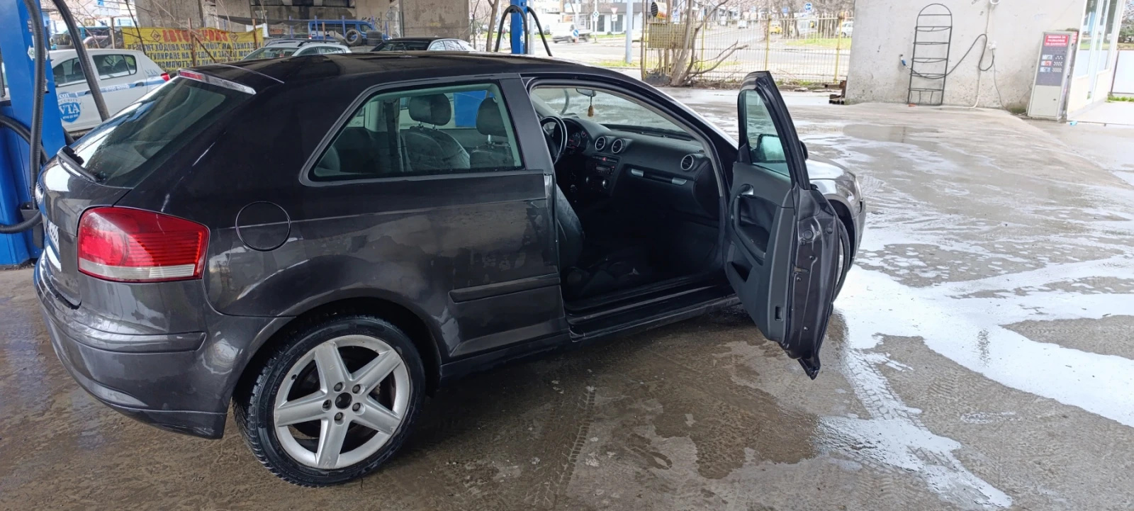 Audi A3 2.0 140кс - изображение 7