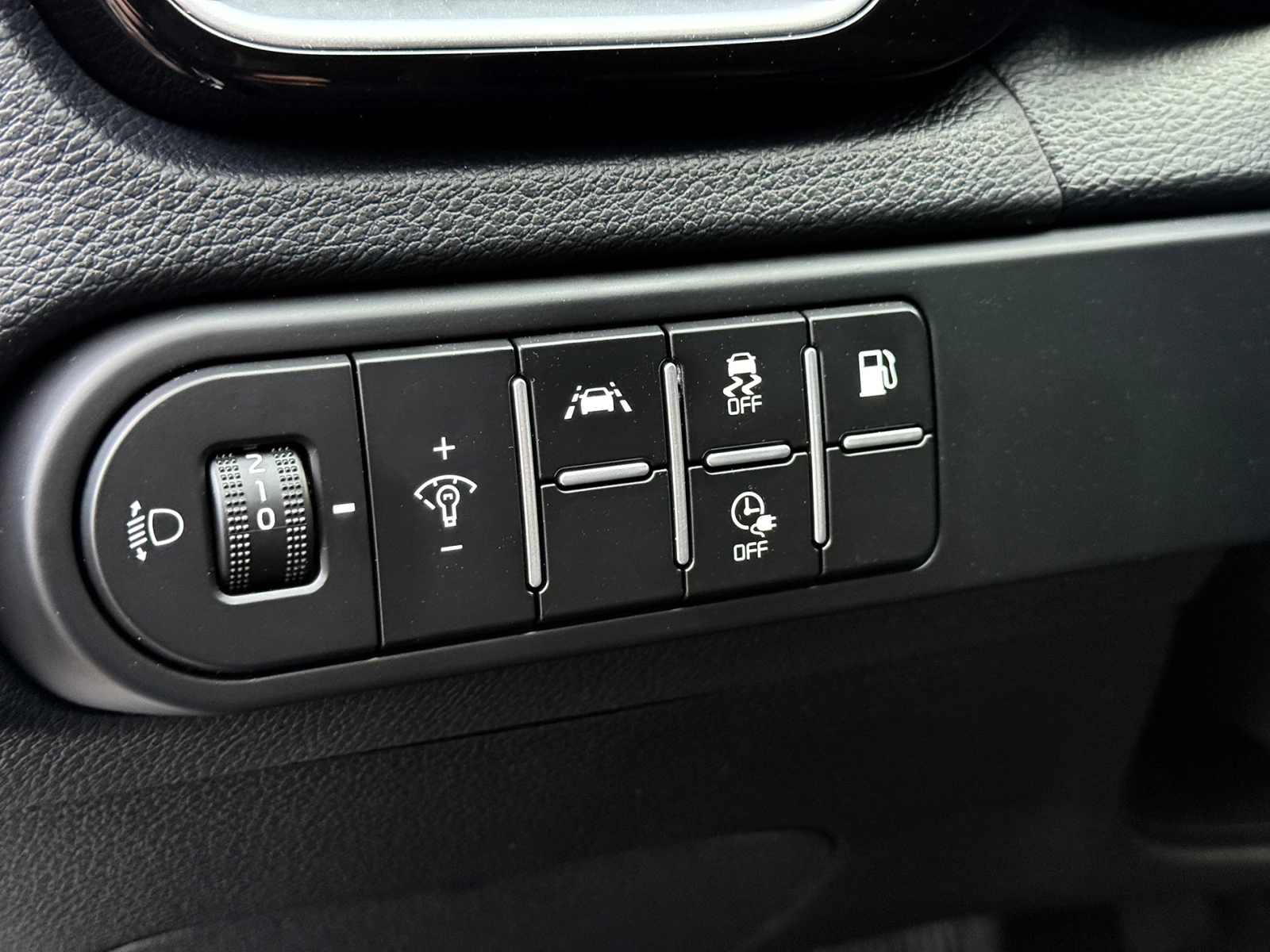 Kia XCeed 1.6 GDI Plug-in Hybrid - изображение 10