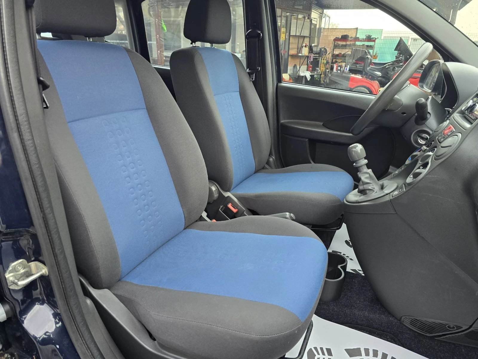 Fiat Panda 1.2i klima , снимка 7 - Автомобили и джипове - 53557033