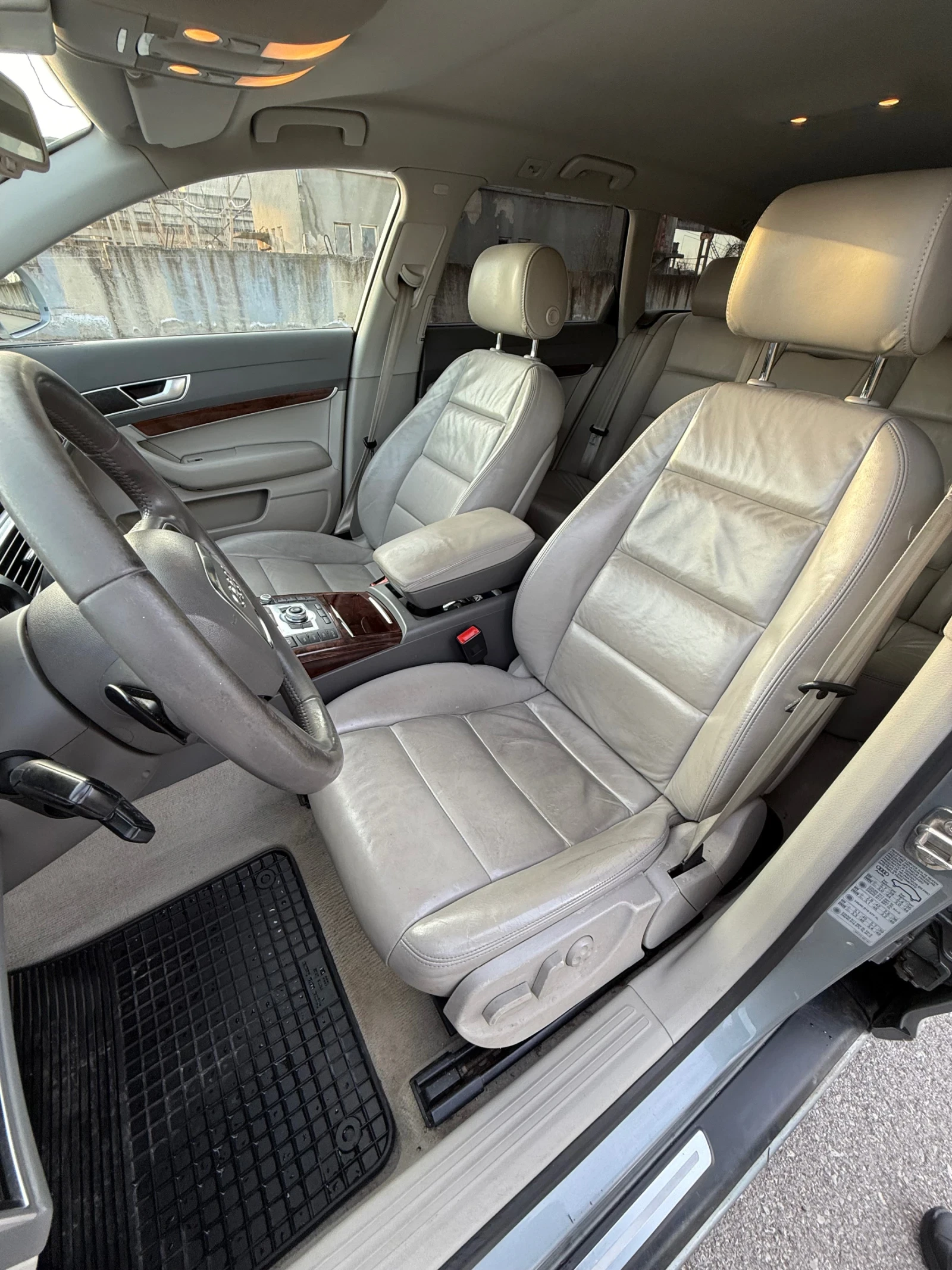 Audi A6 3.0TDI FACE DISTR KEYLESS ВАКУУМ, снимка 9 - Автомобили и джипове - 53772339