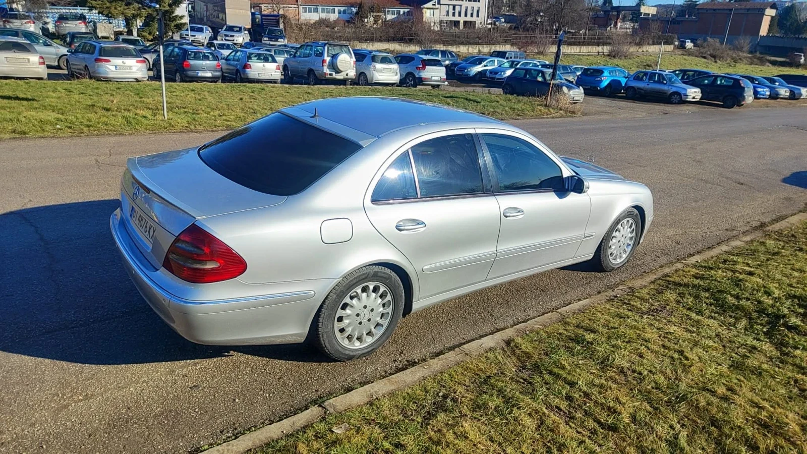 Mercedes-Benz E 270, снимка 14 - Автомобили и джипове - 53788946