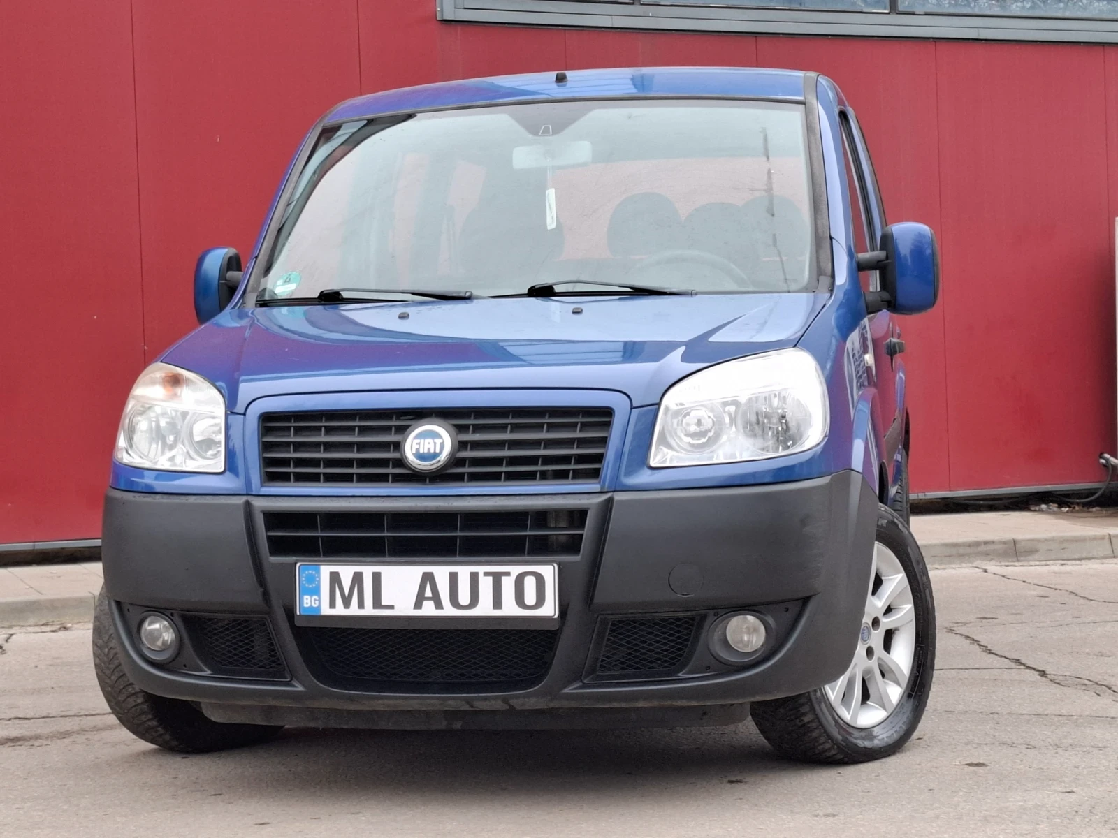 Fiat Doblo 1.4i * КЛИМАТИК * EURO 4 * , снимка 9 - Автомобили и джипове - 53892369