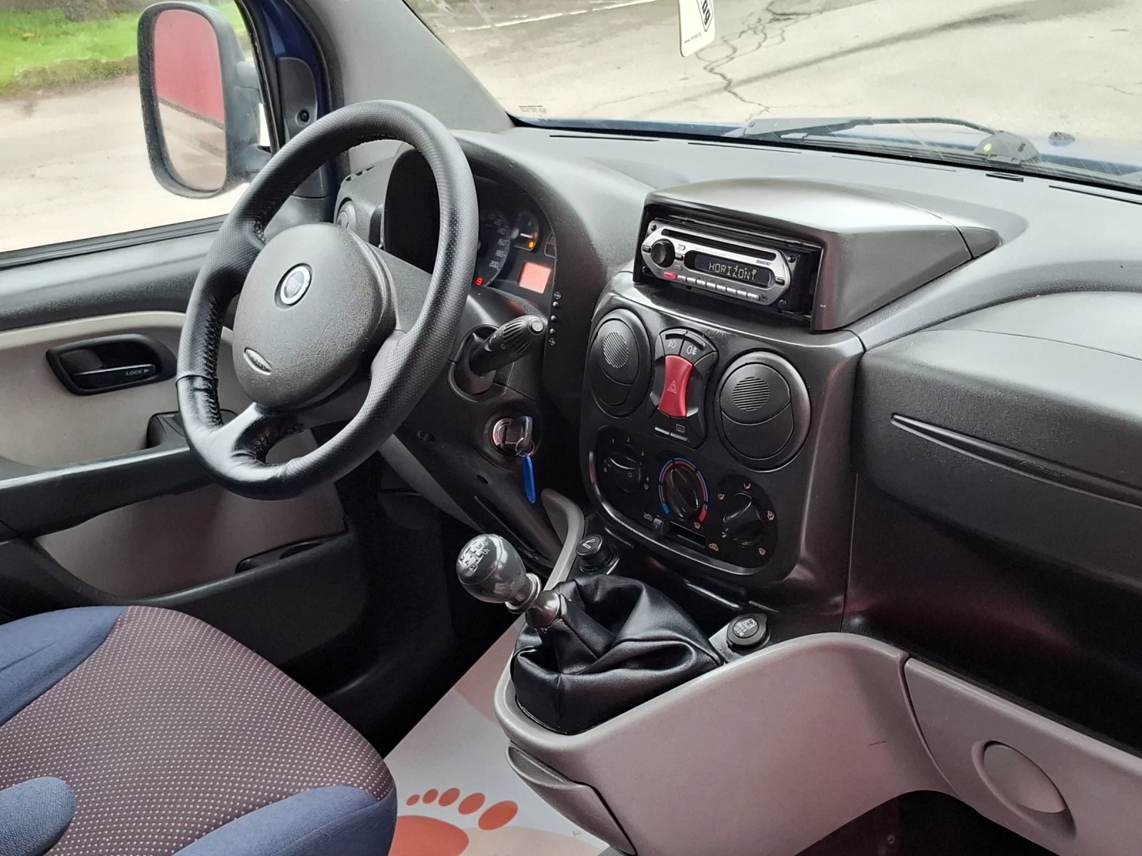 Fiat Doblo 1.4i * КЛИМАТИК * EURO 4 * , снимка 12 - Автомобили и джипове - 53892369