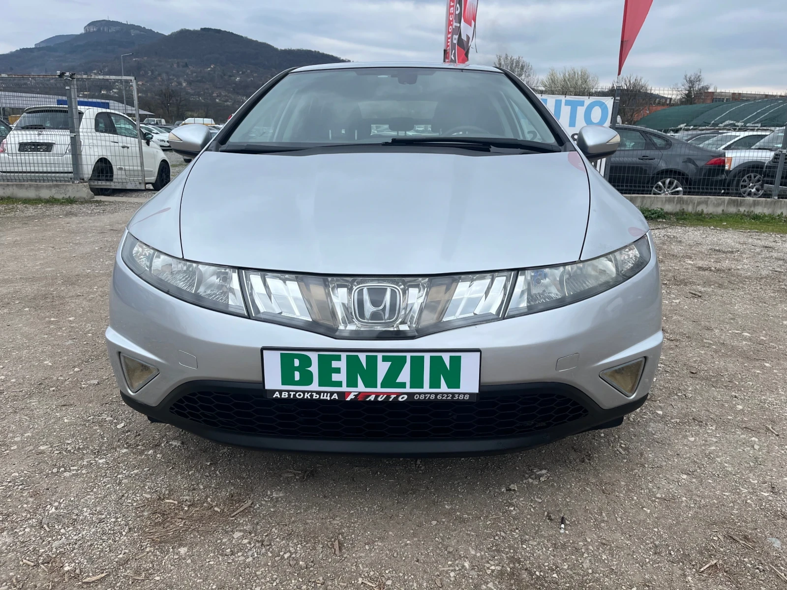 Honda Civic 1.4i-83-ITALIA, снимка 2 - Автомобили и джипове - 54061566