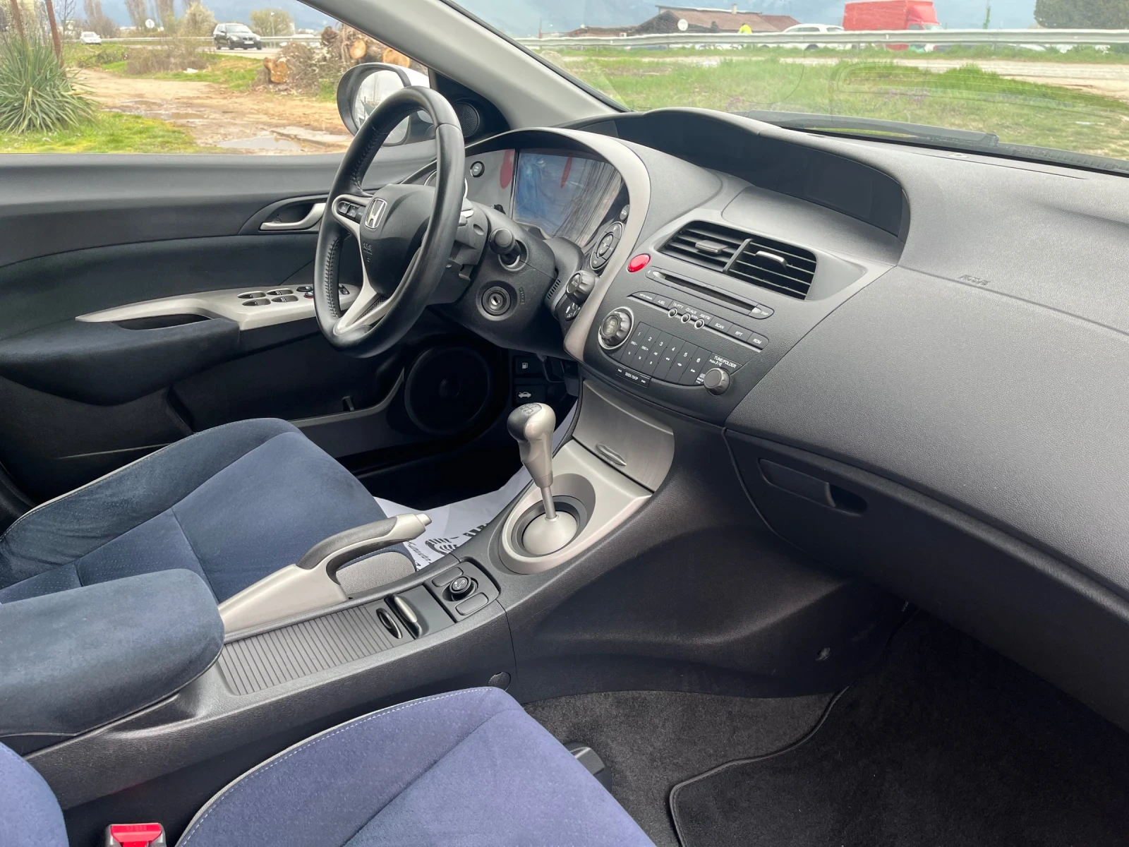 Honda Civic 1.4i-83-ITALIA, снимка 5 - Автомобили и джипове - 54061566