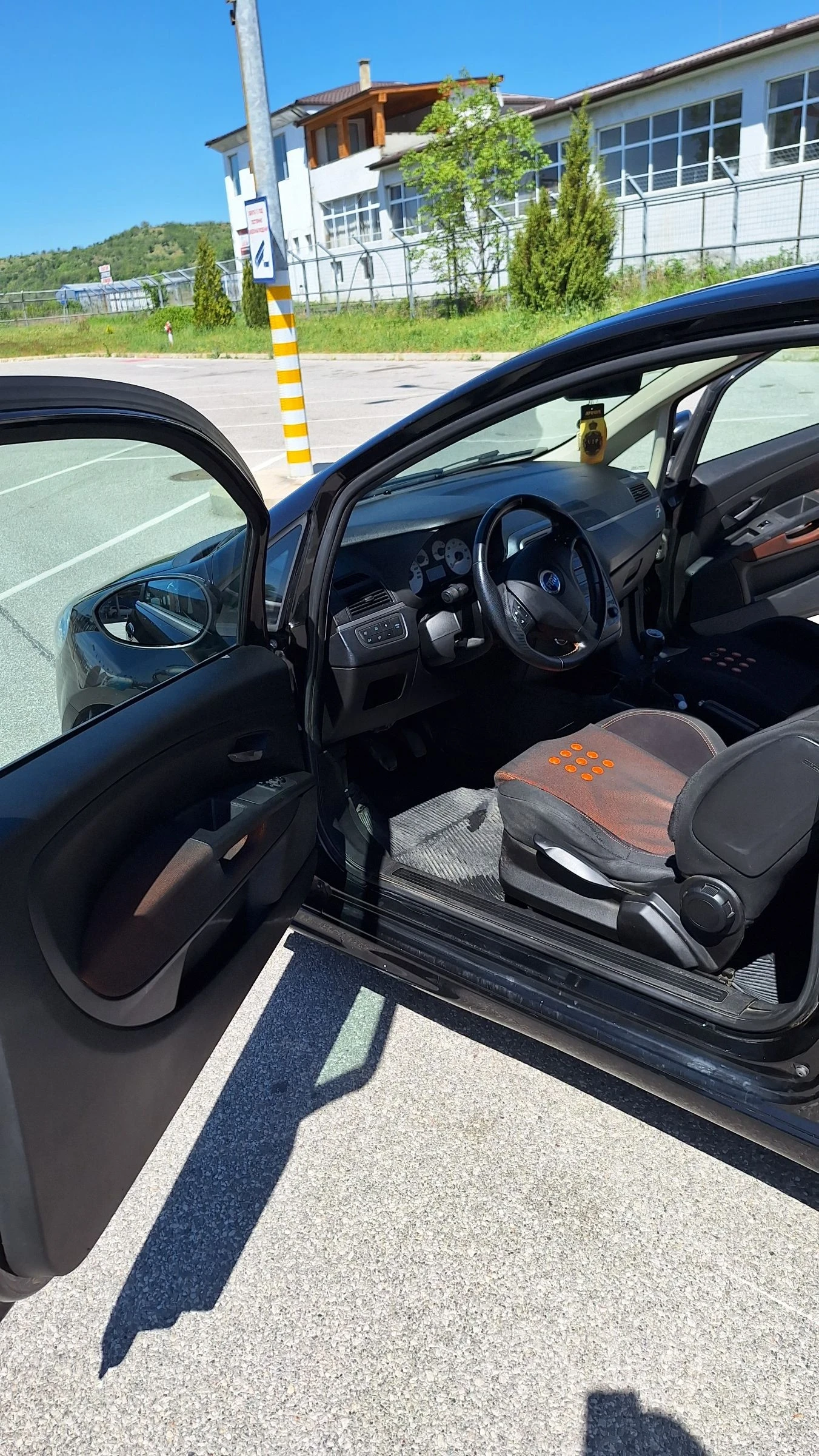 Fiat Punto Fiat Grande Punto 1.9JTD, снимка 5 - Автомобили и джипове - 54324149