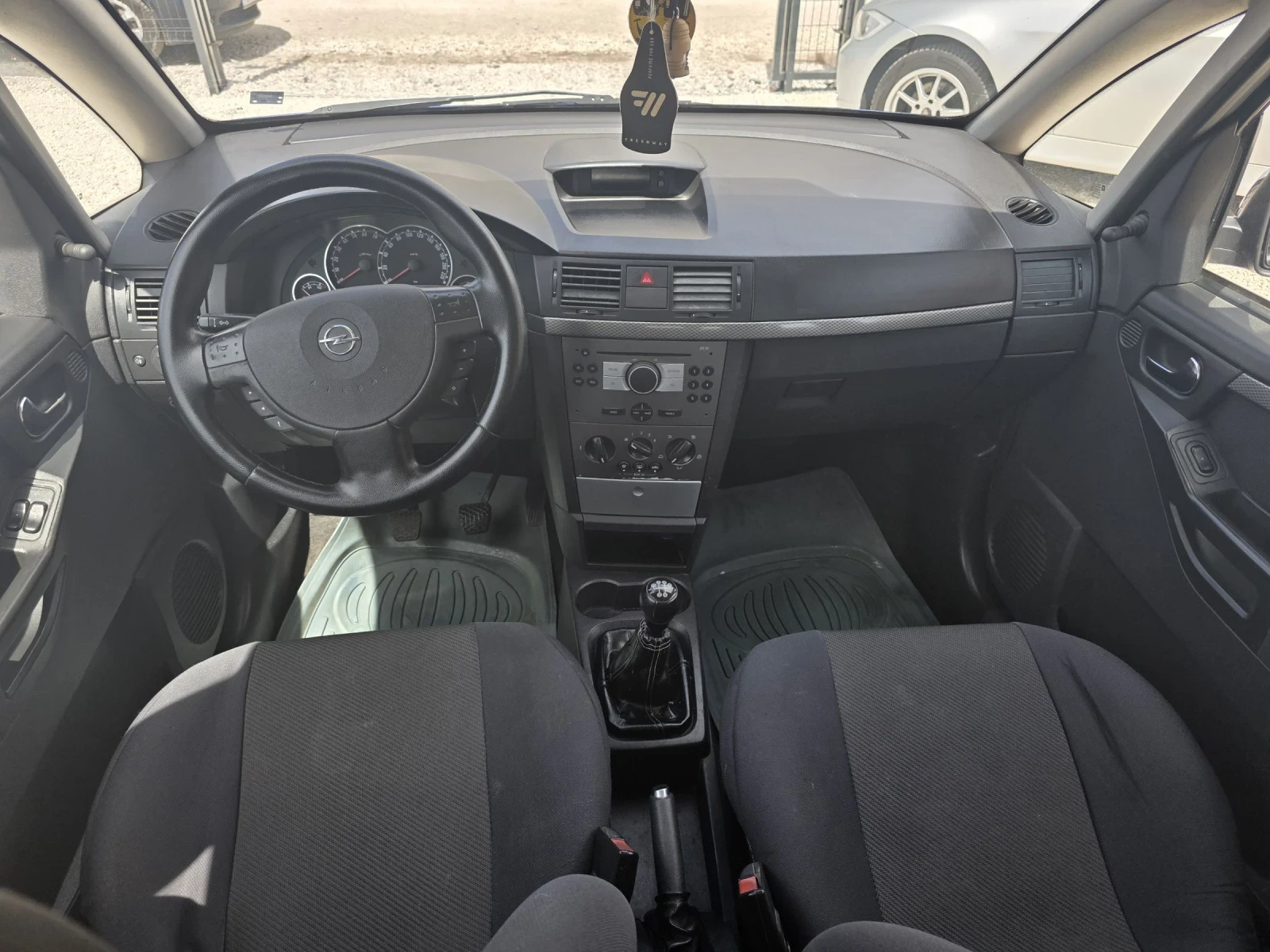 Opel Meriva Газ Климатик  1, 4 Бензин, снимка 9 - Автомобили и джипове - 54518855