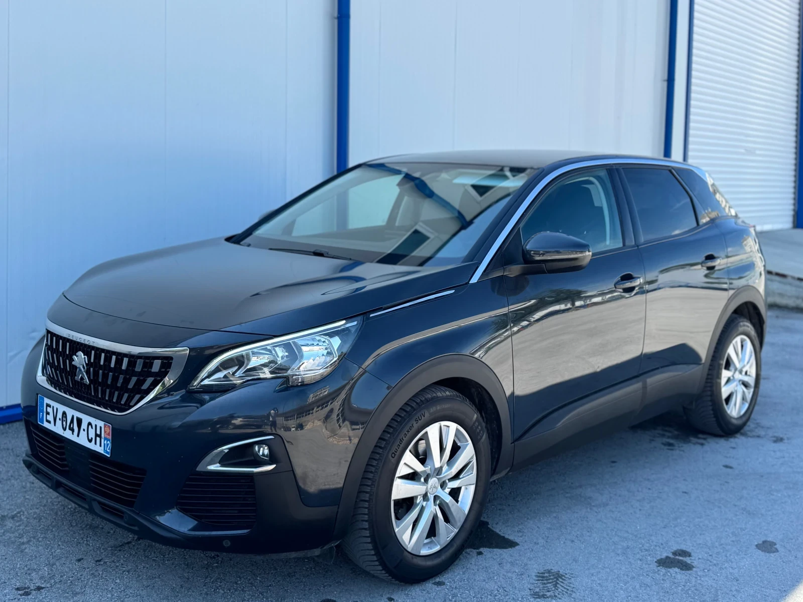 Peugeot 3008 2.0HDI * DISTR* LineAssist* LED