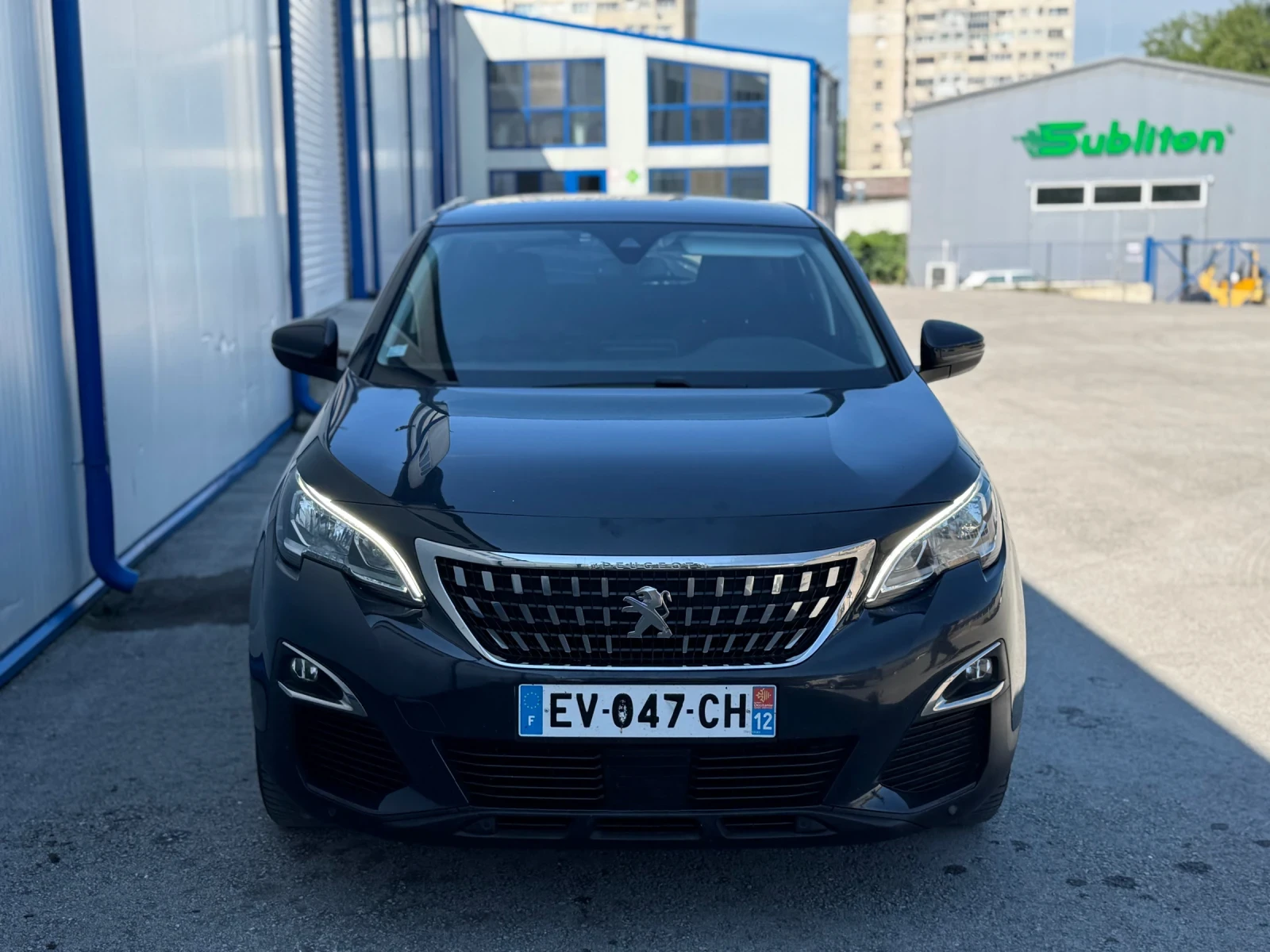 Peugeot 3008 2.0HDI * DISTR* LineAssist* LED, снимка 2 - Автомобили и джипове - 54761184