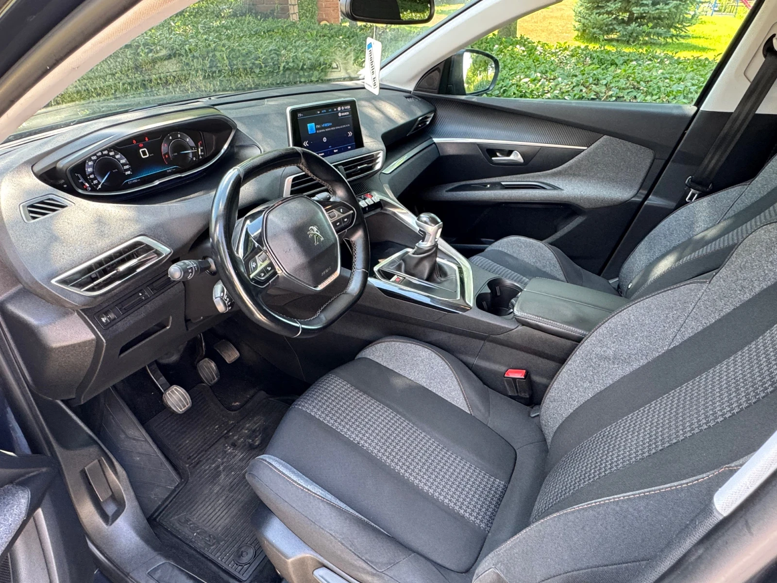 Peugeot 3008 2.0HDI * DISTR* LineAssist* LED, снимка 5 - Автомобили и джипове - 54761184