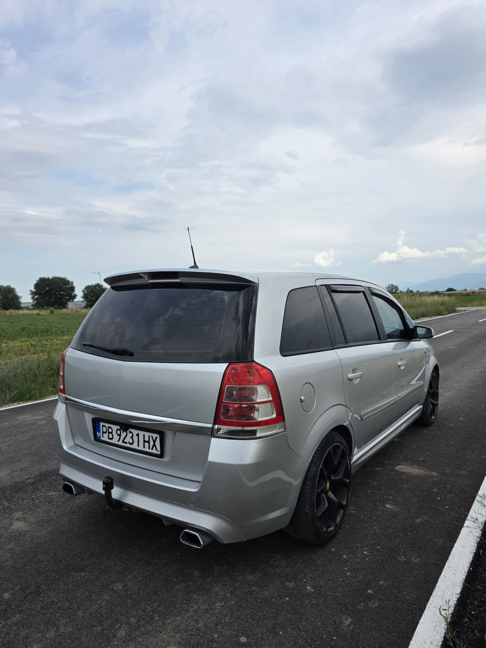 Opel Zafira OPC, снимка 11 - Автомобили и джипове - 54878728