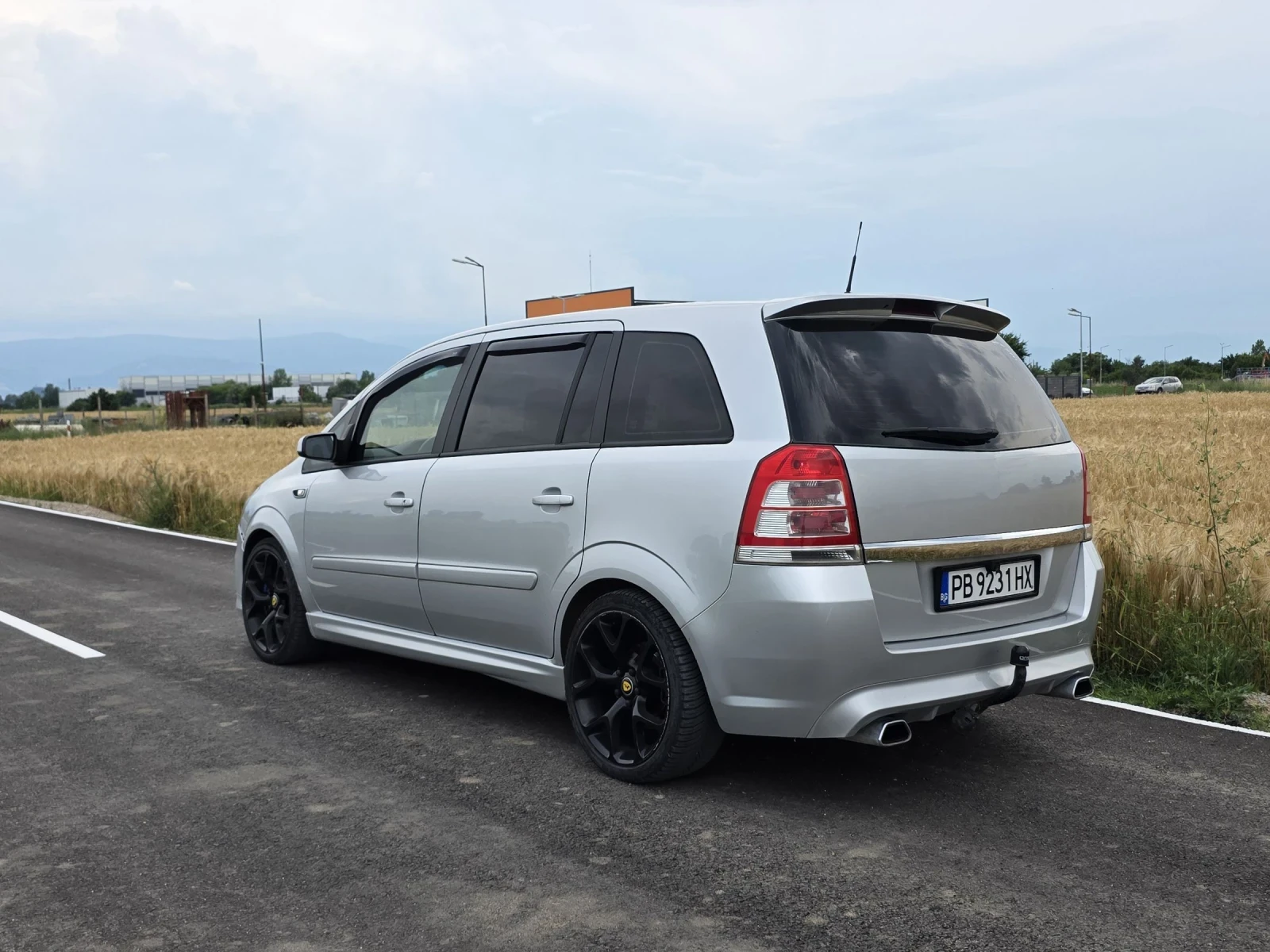 Opel Zafira OPC, снимка 12 - Автомобили и джипове - 54878728