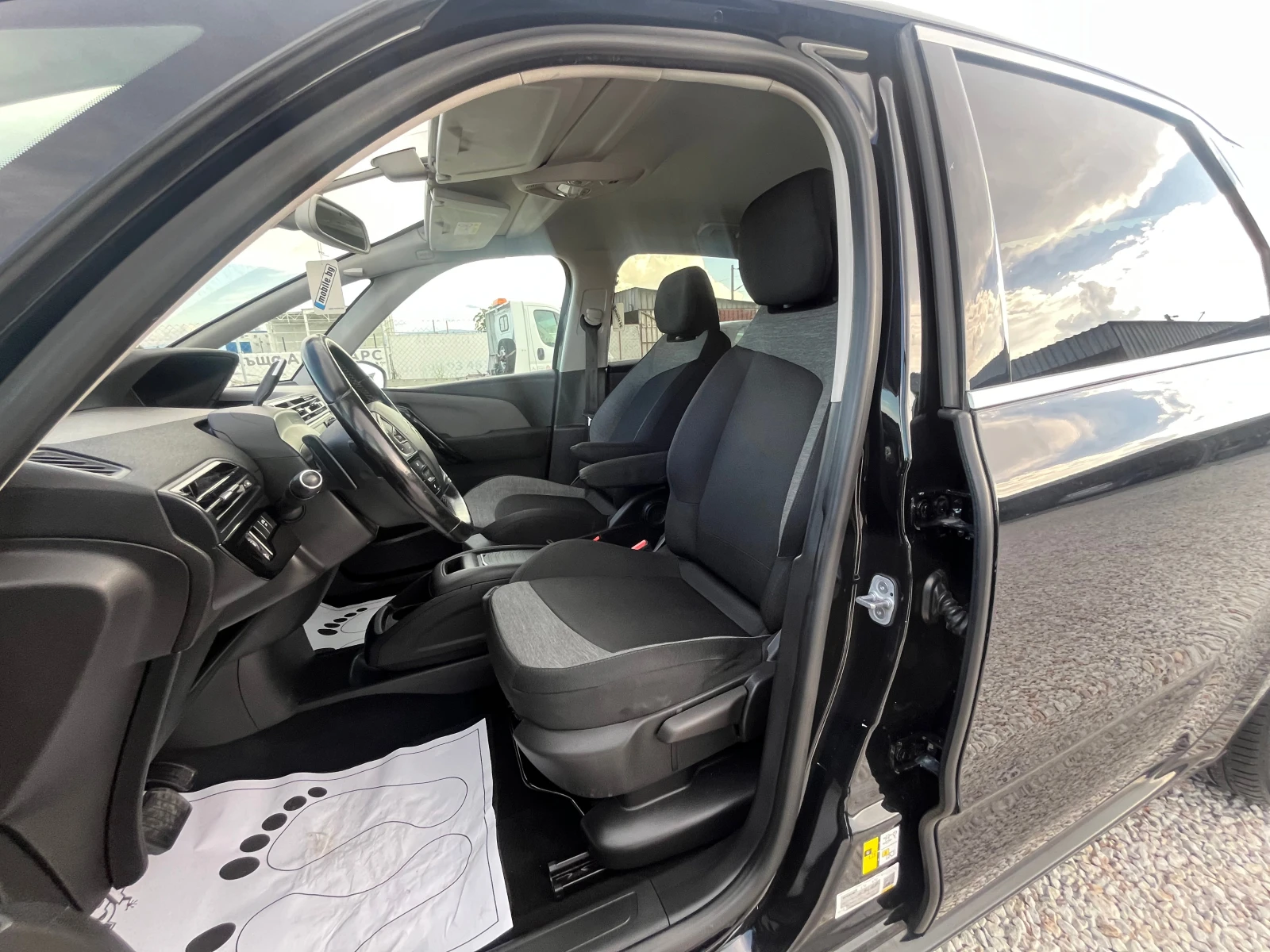Citroen C4 Cactus 2.0HDI, 150ck, АВТОМАТИК, ЛИЗИНГ, снимка 12 - Автомобили и джипове - 54885461