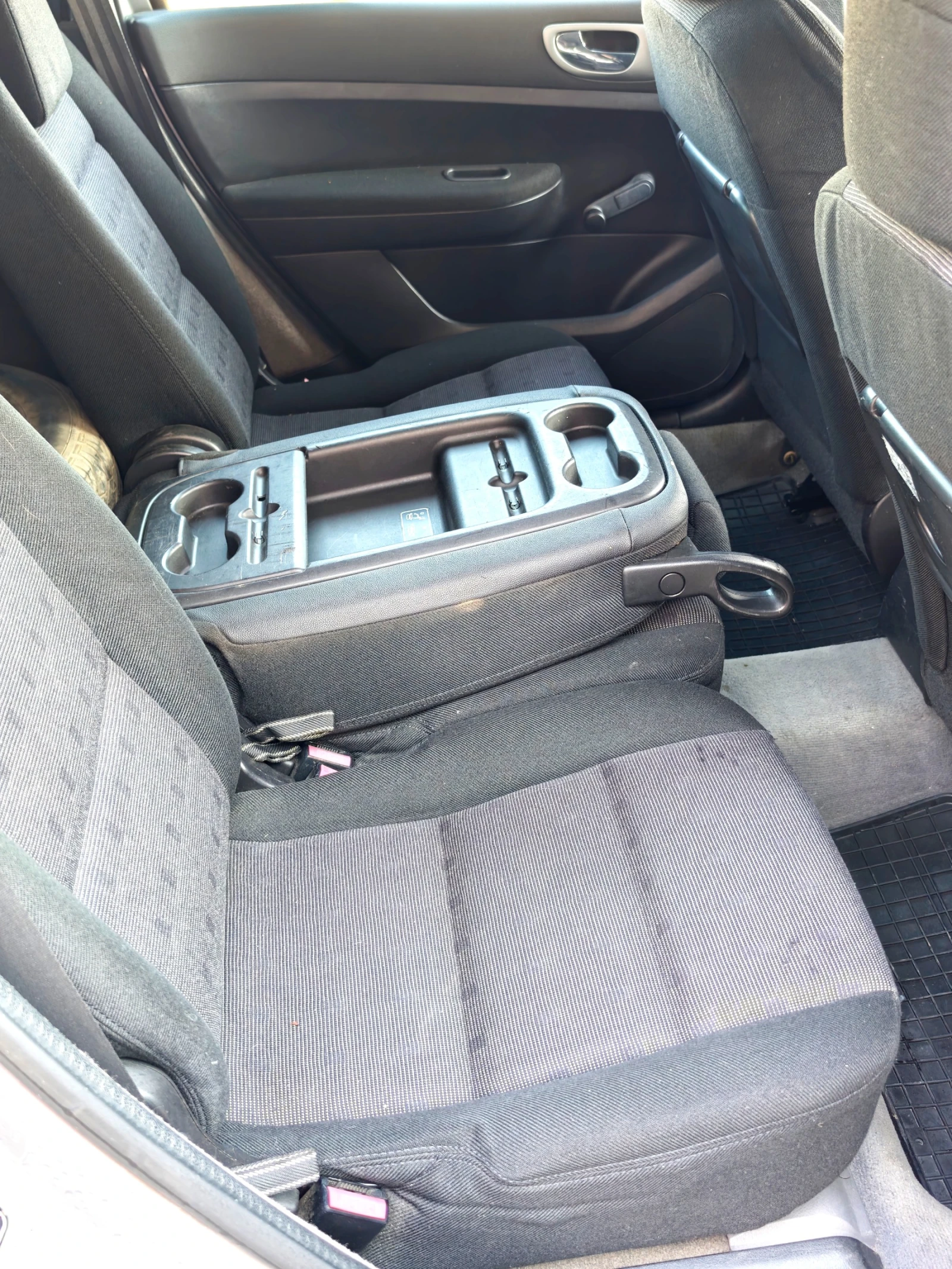 Peugeot 307 2, 00 HDI, снимка 12 - Автомобили и джипове - 55199935