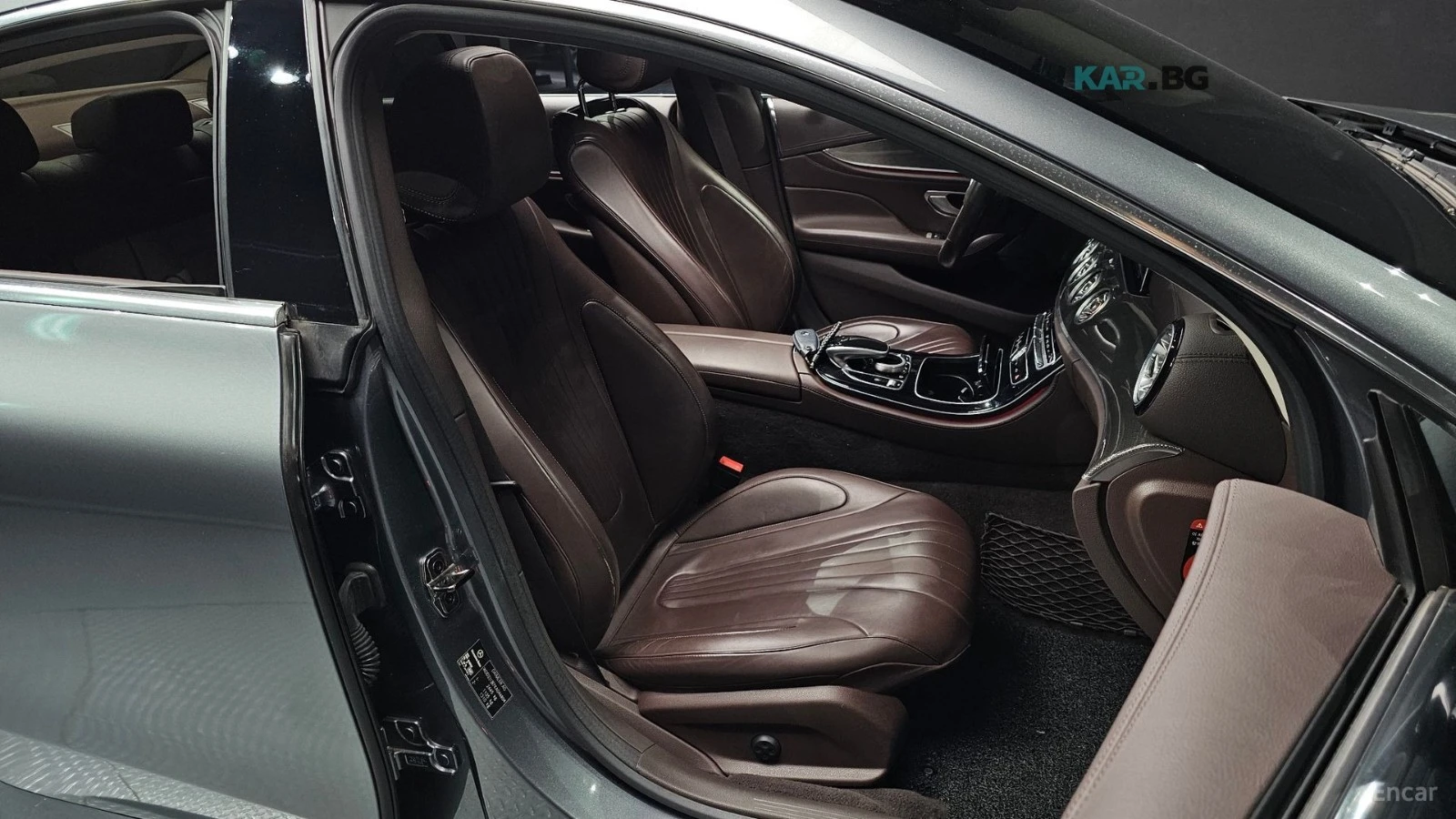 Mercedes-Benz CLS 300d AMG* HUD* КОЖА* НАВИ* ПАНО, снимка 10 - Автомобили и джипове - 55242229
