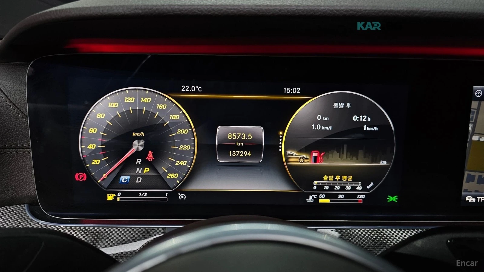 Mercedes-Benz CLS 300d AMG* HUD* КОЖА* НАВИ* ПАНО, снимка 7 - Автомобили и джипове - 55242229