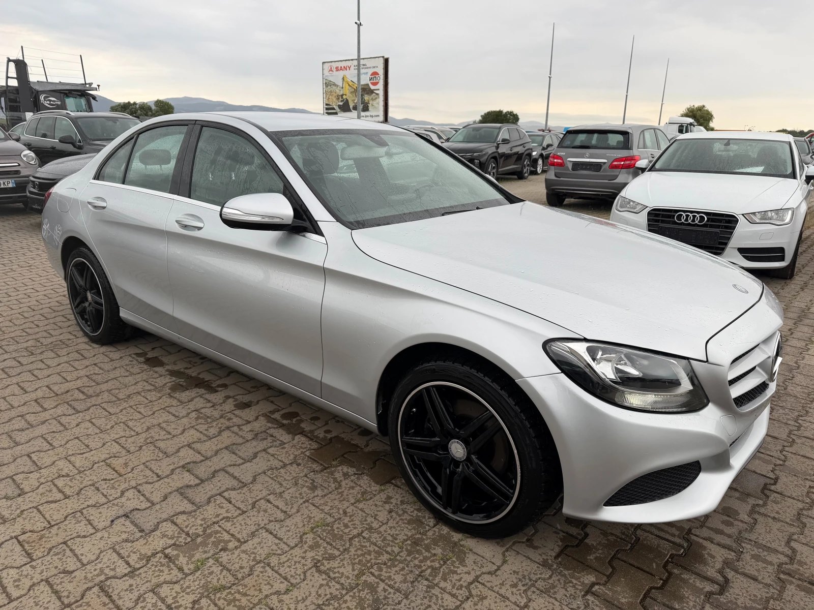 Mercedes-Benz C 220 CDI AVTOMAT/KOJA/NAVI EURO 6, снимка 4 - Автомобили и джипове - 55407338