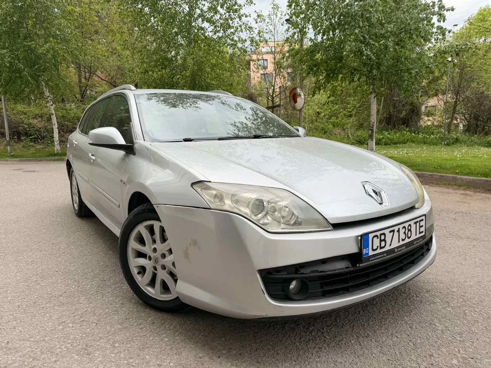 Renault Laguna Комби, снимка 5 - Автомобили и джипове - 55563648
