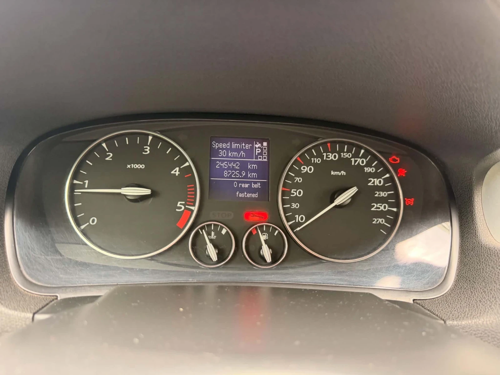 Renault Laguna Комби, снимка 6 - Автомобили и джипове - 55563648