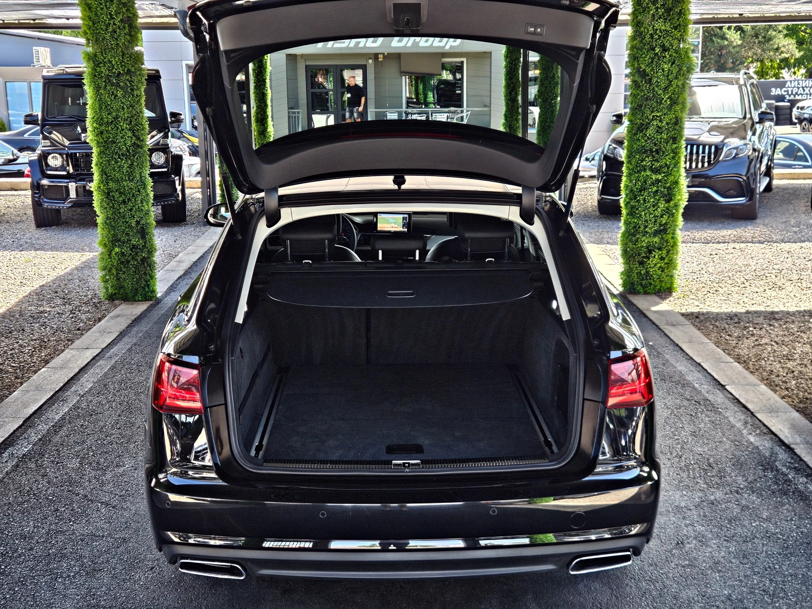 Audi A6 S-LINE/MATRIX/GERMANY/DISTRОNIC/ПОДГРЕВ/LANE ASYST, снимка 8 - Автомобили и джипове - 55643057