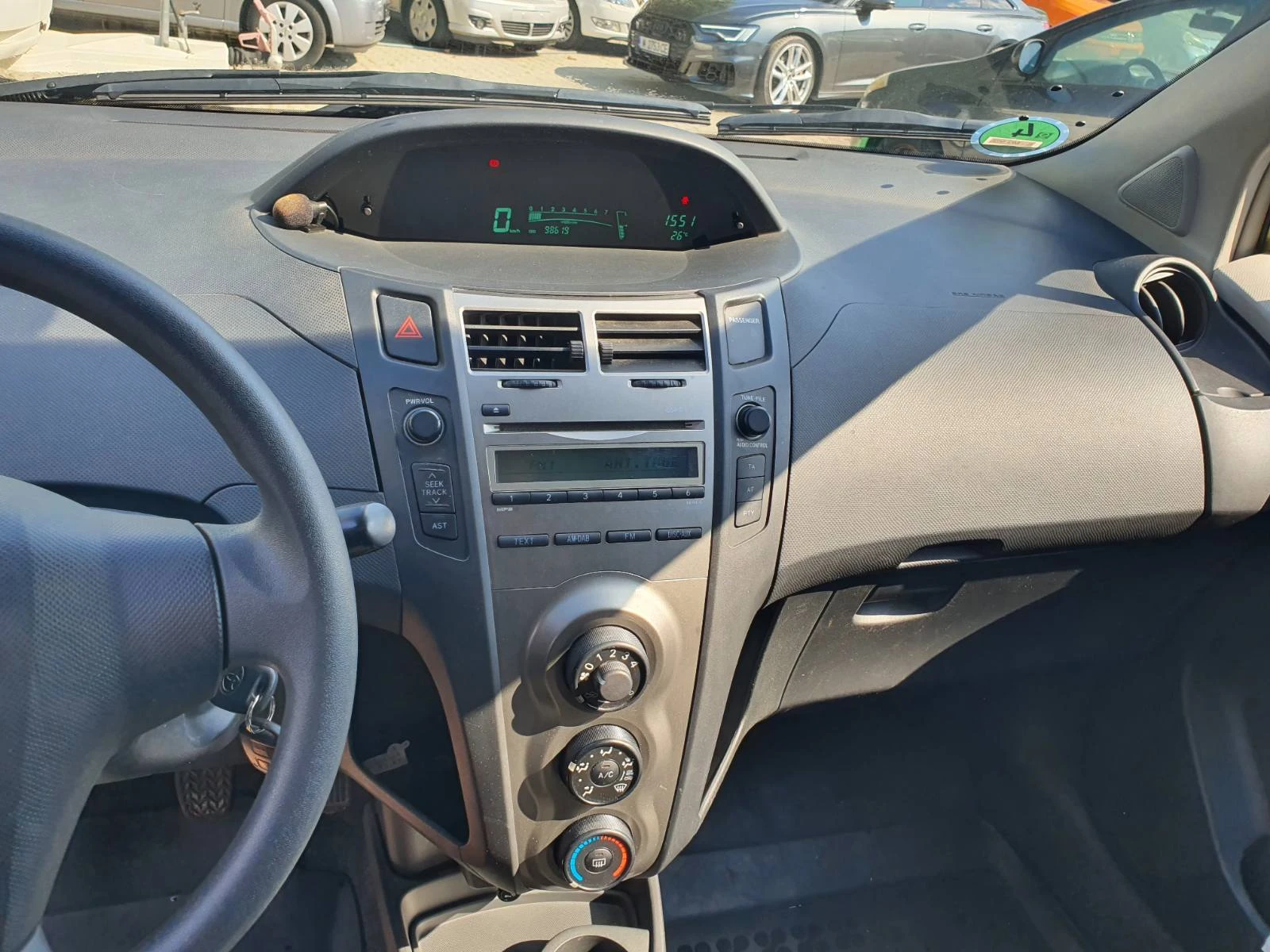 Toyota Yaris 1.0 69��. | Mobile.bg � ����������� 9