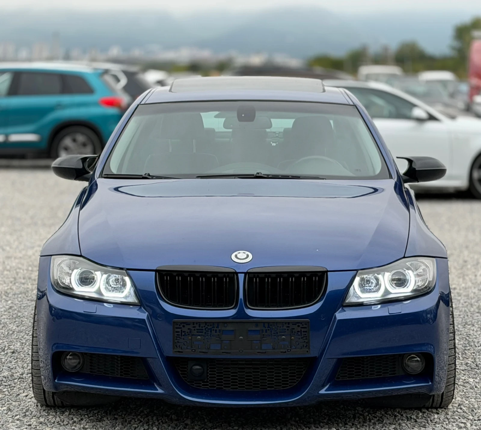 BMW 330 XD 231кс M57 Дистроник Навигация, снимка 2 - Автомобили и джипове - 55923494