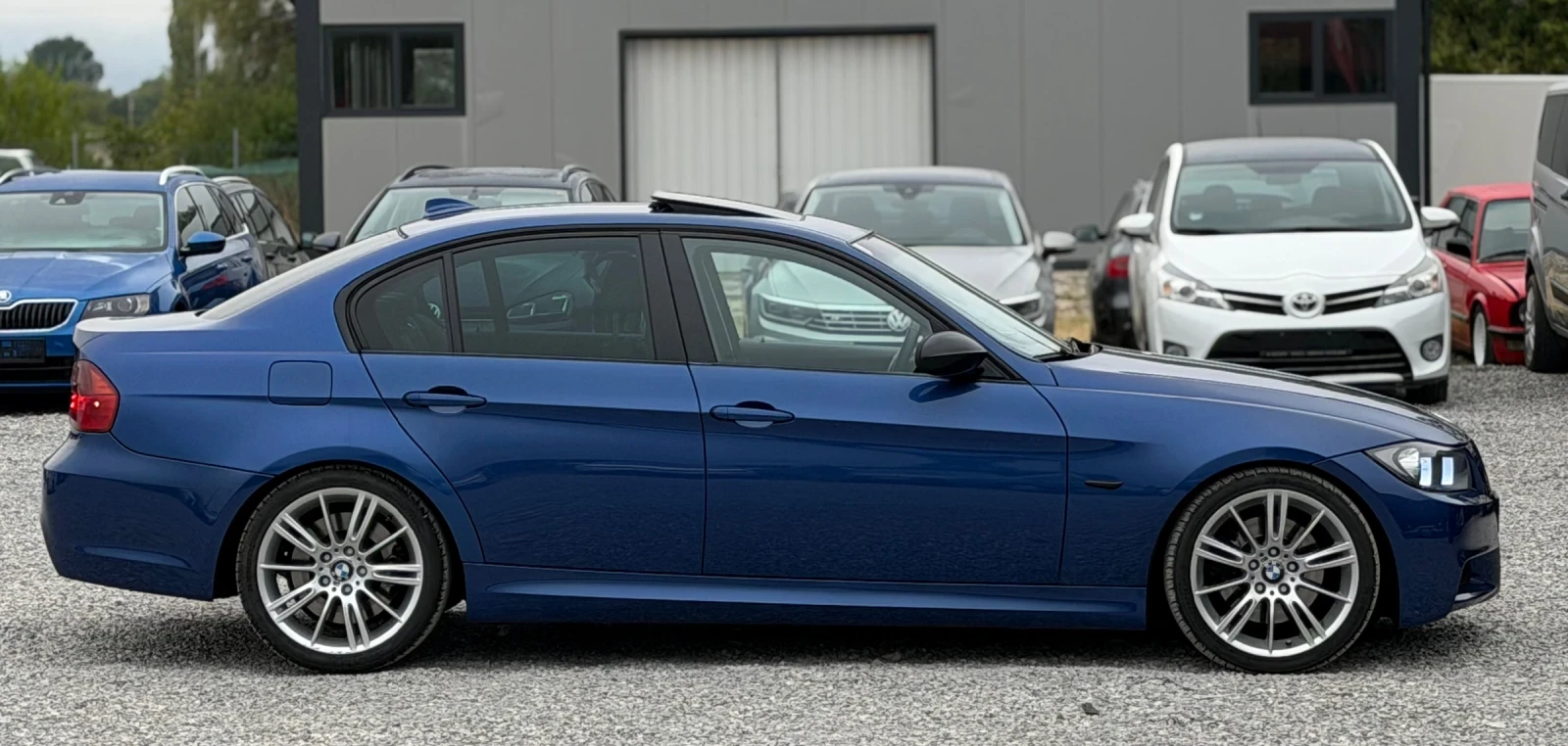 BMW 330 XD 231кс M57 Дистроник Навигация, снимка 8 - Автомобили и джипове - 55923494