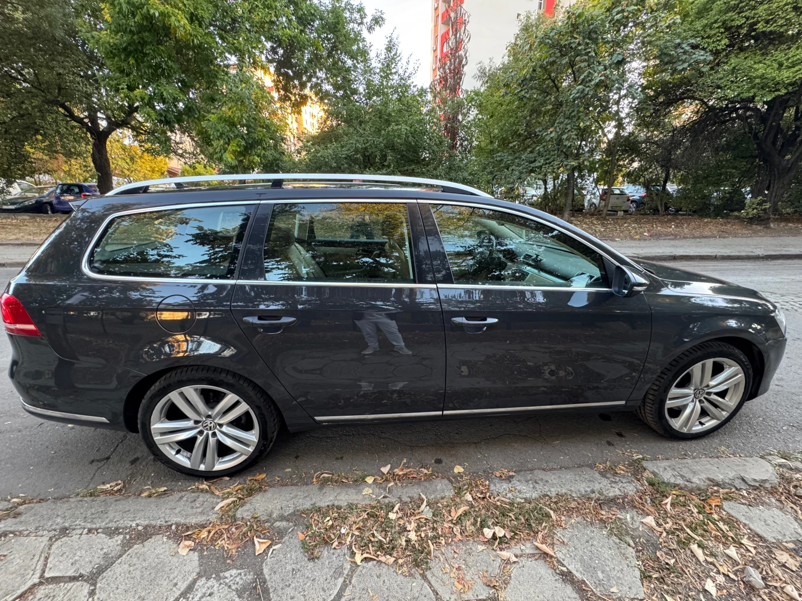 VW Passat 2.0 TSI (211 к.с.) DCC Variant, снимка 7 - Автомобили и джипове - 56362907