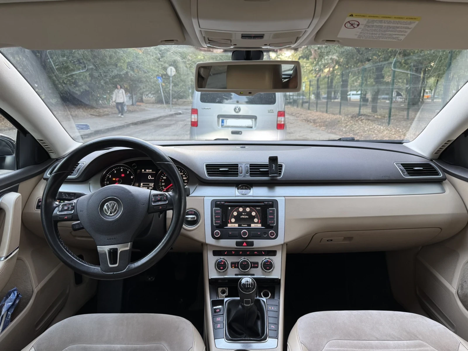 VW Passat 2.0 TSI (211 к.с.) DCC Variant, снимка 9 - Автомобили и джипове - 56362907