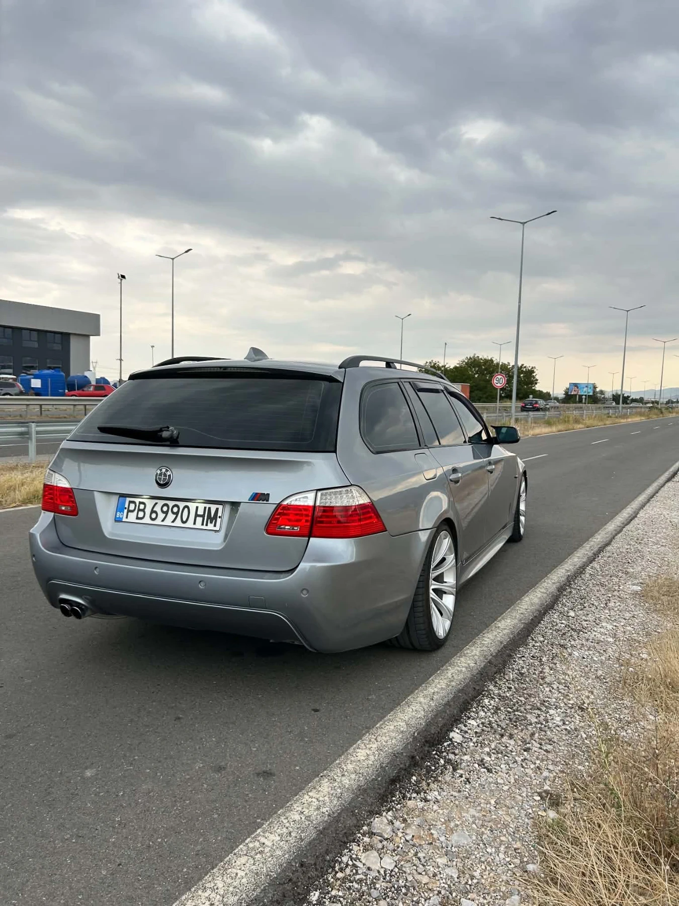 BMW 530, снимка 3 - Автомобили и джипове - 56395041