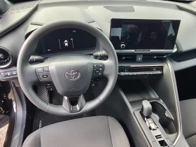 Toyota C-HR HYBRID !! 7 хил.км !!! , снимка 9