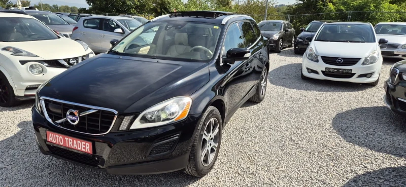 Volvo XC60 D5-215кс. NAVY, снимка 1 - Автомобили и джипове - 47345689