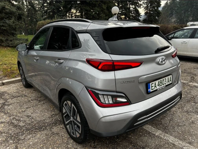 Hyundai Kona Facelift 64KW/ 204hp /Сервизна книжка, снимка 5 - Автомобили и джипове - 48442984