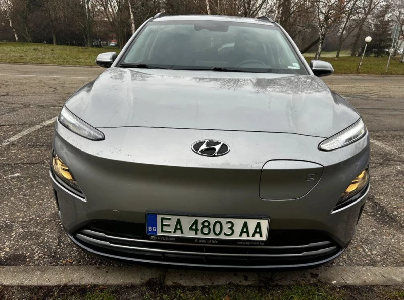 Hyundai Kona Facelift 64KW/ 204hp /Сервизна книжка, снимка 1 - Автомобили и джипове - 48442984