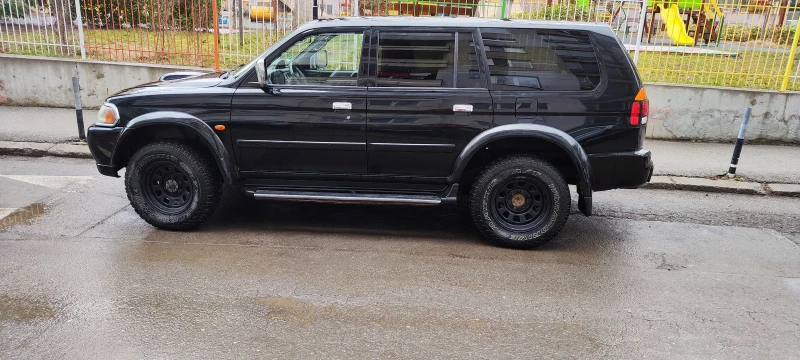 Mitsubishi Pajero sport, снимка 11 - Автомобили и джипове - 49325461