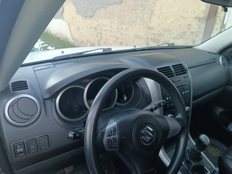 Suzuki Grand vitara 1.9ddis, снимка 12 - Автомобили и джипове - 52956610