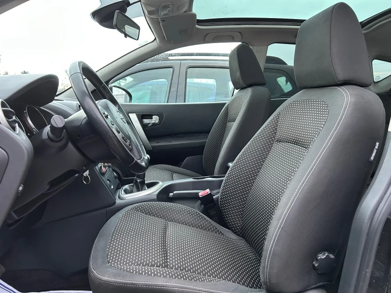 Nissan Qashqai 1.6i/ВЕРИГА МОТОР/116К.С./ПАНОРАМА, снимка 10 - Автомобили и джипове - 52957360