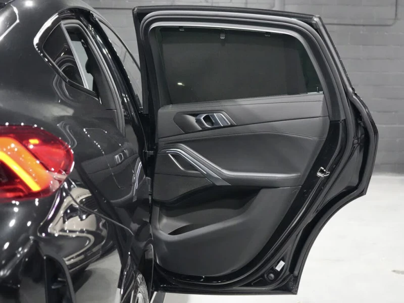 BMW X6 xDrive40i* AWD* АвтоКредит* (ЦЕНА ДО БГ), снимка 14 - Автомобили и джипове - 53024505