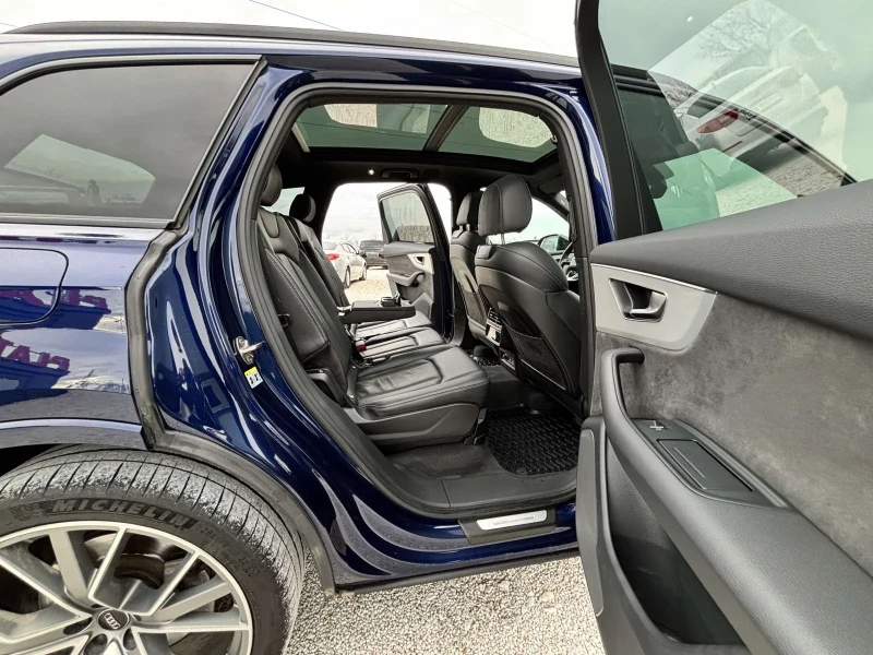 Audi Q7 3XS LINE+ /5.0TDI/PANORAMA/PODGREV/MAXX FULL, снимка 15 - Автомобили и джипове - 53307338