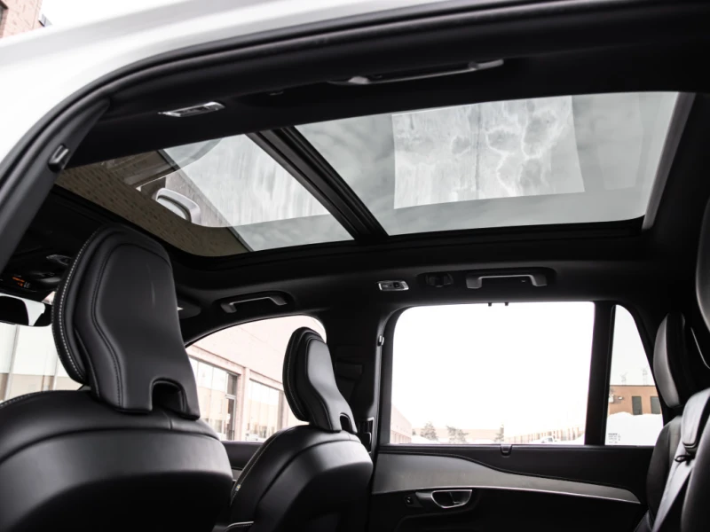 Volvo Xc90 T6 / R-DESIGN / ПАНОРАМА / 360 / ПОДГРЕВИ , снимка 11 - Автомобили и джипове - 53393766