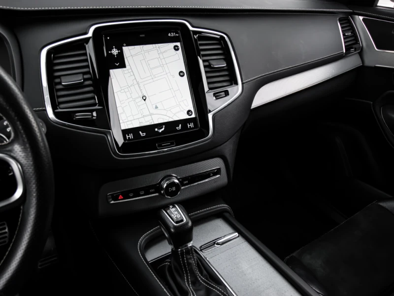 Volvo Xc90 T6 / R-DESIGN / ПАНОРАМА / 360 / ПОДГРЕВИ , снимка 9 - Автомобили и джипове - 53393766