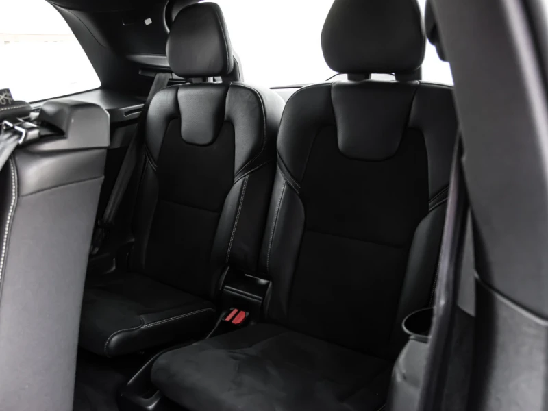 Volvo Xc90 T6 / R-DESIGN / ПАНОРАМА / 360 / ПОДГРЕВИ , снимка 13 - Автомобили и джипове - 53393766
