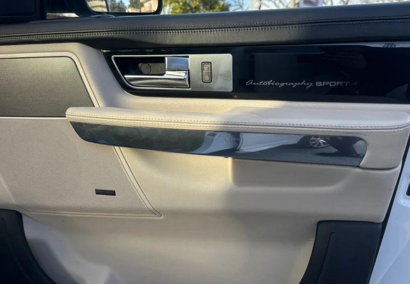 Land Rover Range Rover Sport Autobiography/Camera/Navi/Full/110.000km!!!, снимка 14 - Автомобили и джипове - 53539641