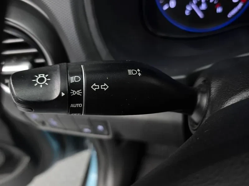 Hyundai Kona 1.6, снимка 17 - Автомобили и джипове - 54639975