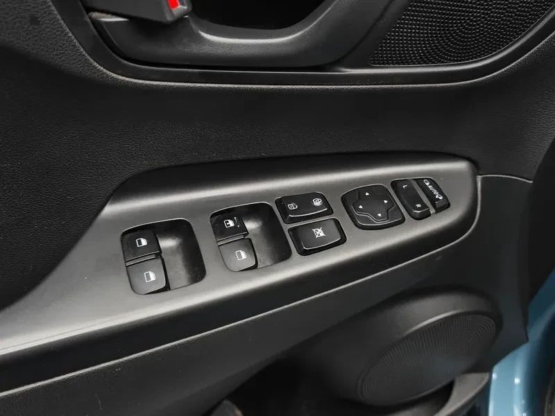 Hyundai Kona 1.6, снимка 16 - Автомобили и джипове - 54639975