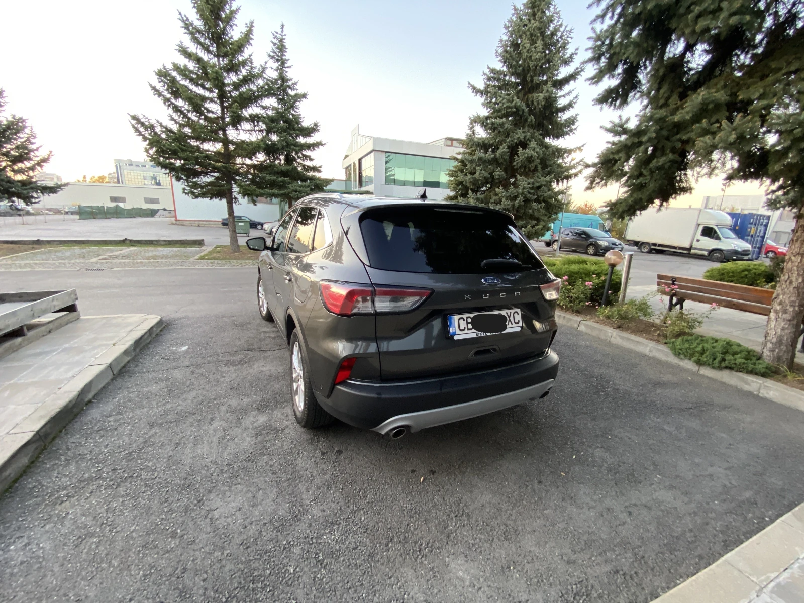 Ford Kuga  - изображение 6